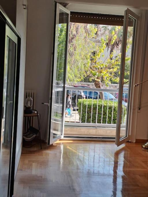 Chic Comfort: Where Cozy Meets Professional Atenas Exterior foto